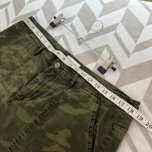 DIRFTWOOD‎ Tabitha Straight leg Camo Foral Embroidery Twill Pant size 33 - Picture 8 of 10